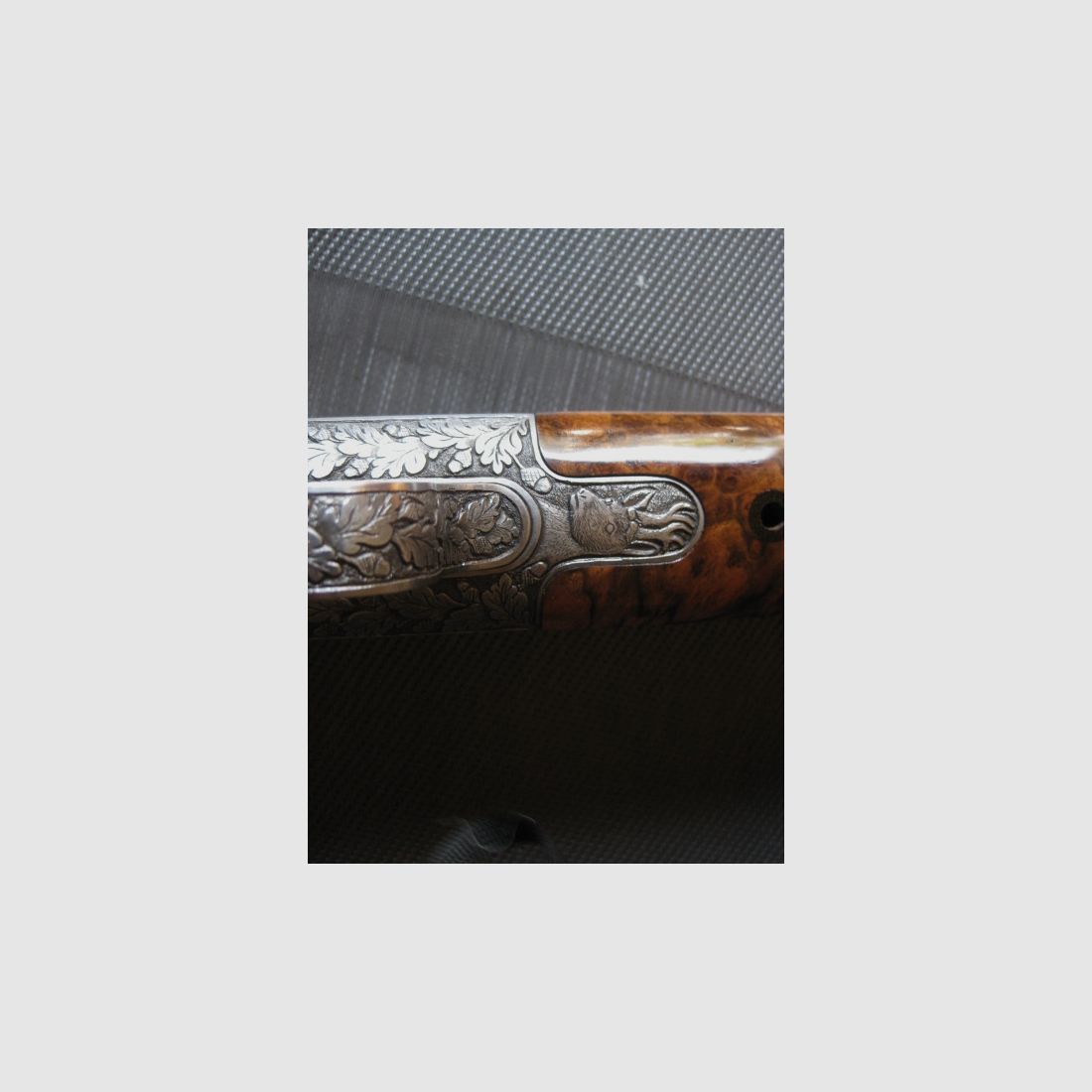 Absolutely UNIQUE COLLECTOR'S ITEM = Almost like new "Custom STEEL SYSTEM completion" with HAND-MODELED FULL ENGRAVINGS for R93, with custom-made right-handed semiweight stock and Category-11!! System is still one WITHOUT serial number!! Includes Blaser leather rifle sling!, image 11 of 17