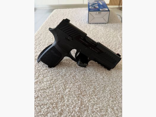 Sig Sauer P320 Schreckschusspistole Kaliber 9mm P.A.K