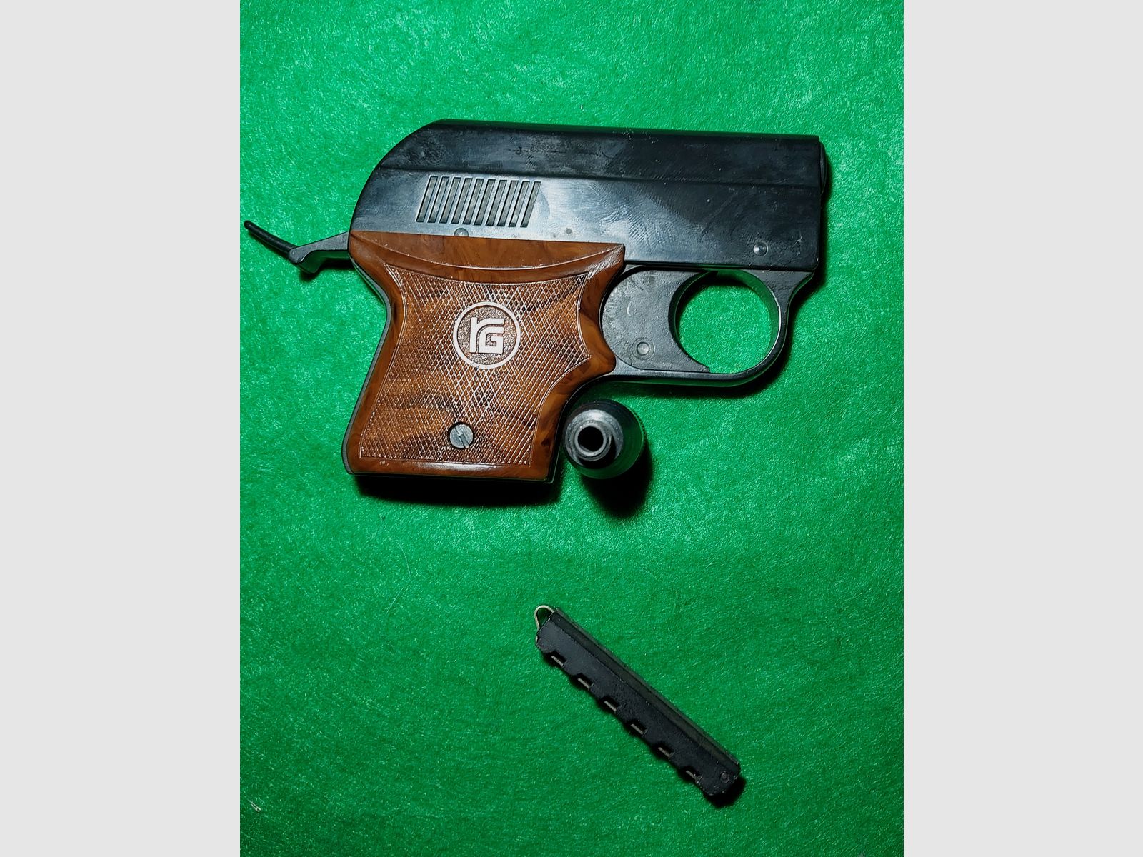 Röhm RG 3 Schreckschuss Pistole Kal. 6mm Flobert (PTB 33)