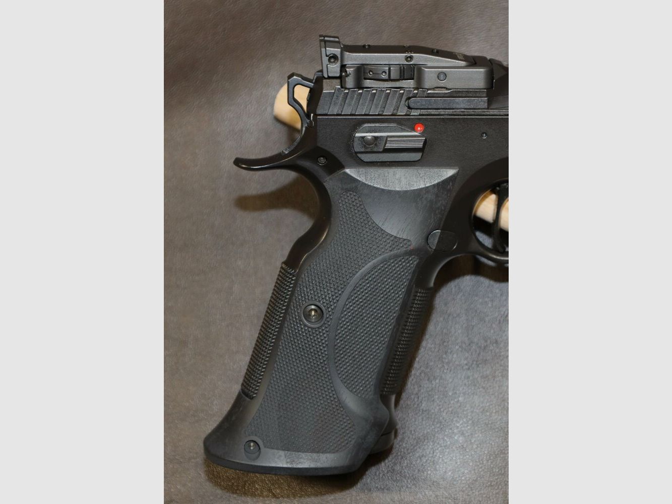 KN Nill Griffschalen für KMR W-Modelle