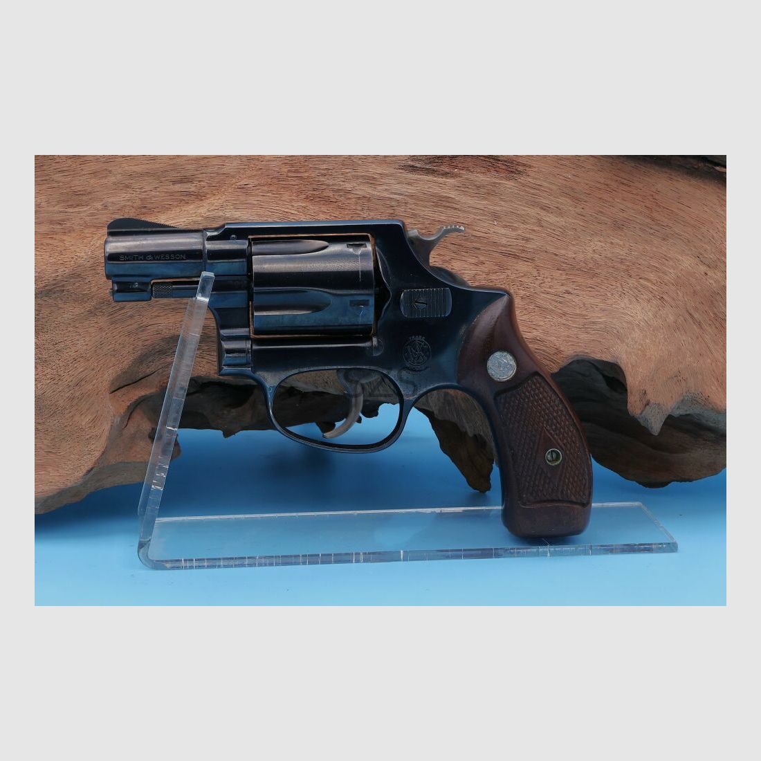 Smith & Wesson 36