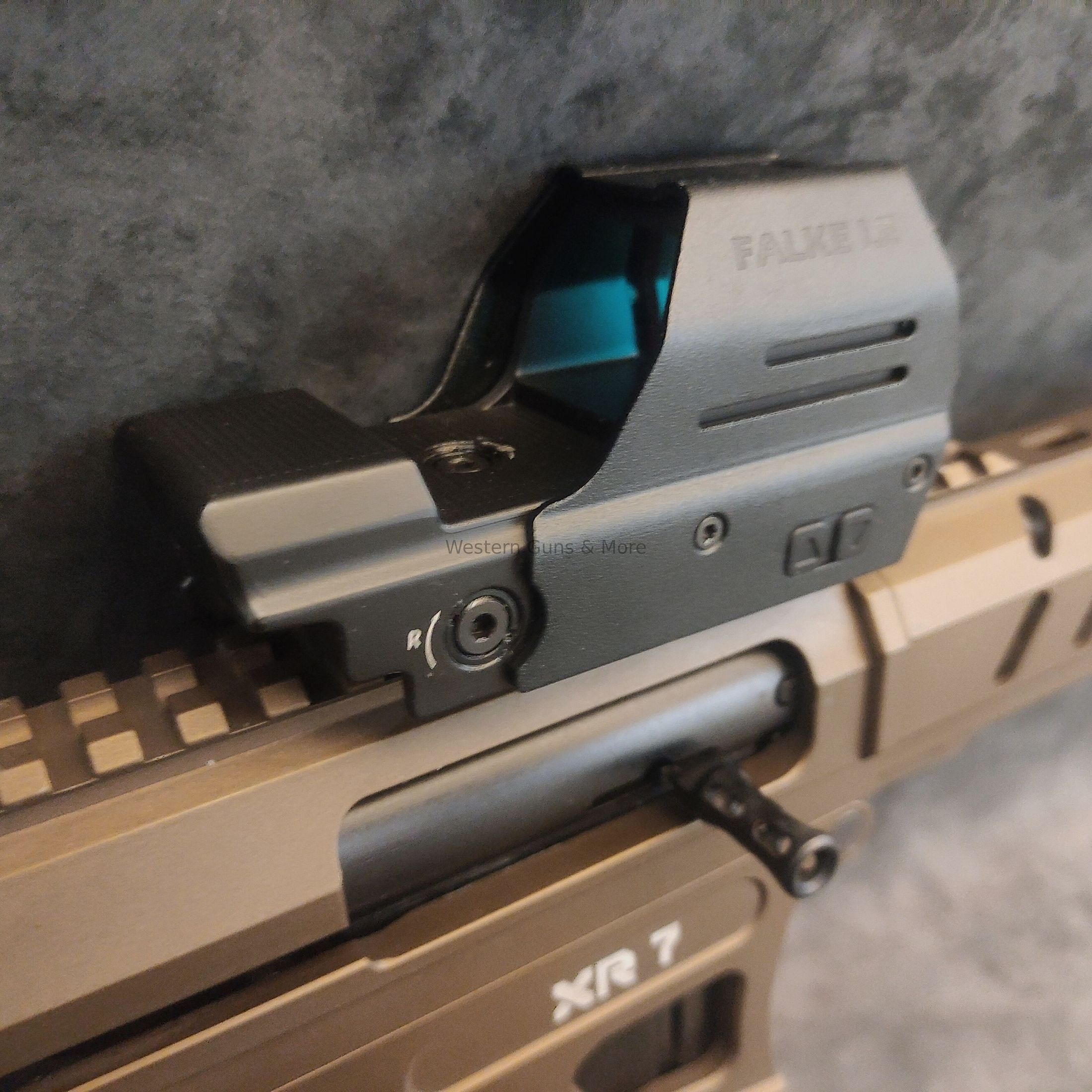 Huglu SLF HUGLU XR-7, Kal.12/76 in Bronce + DOT Falke LE