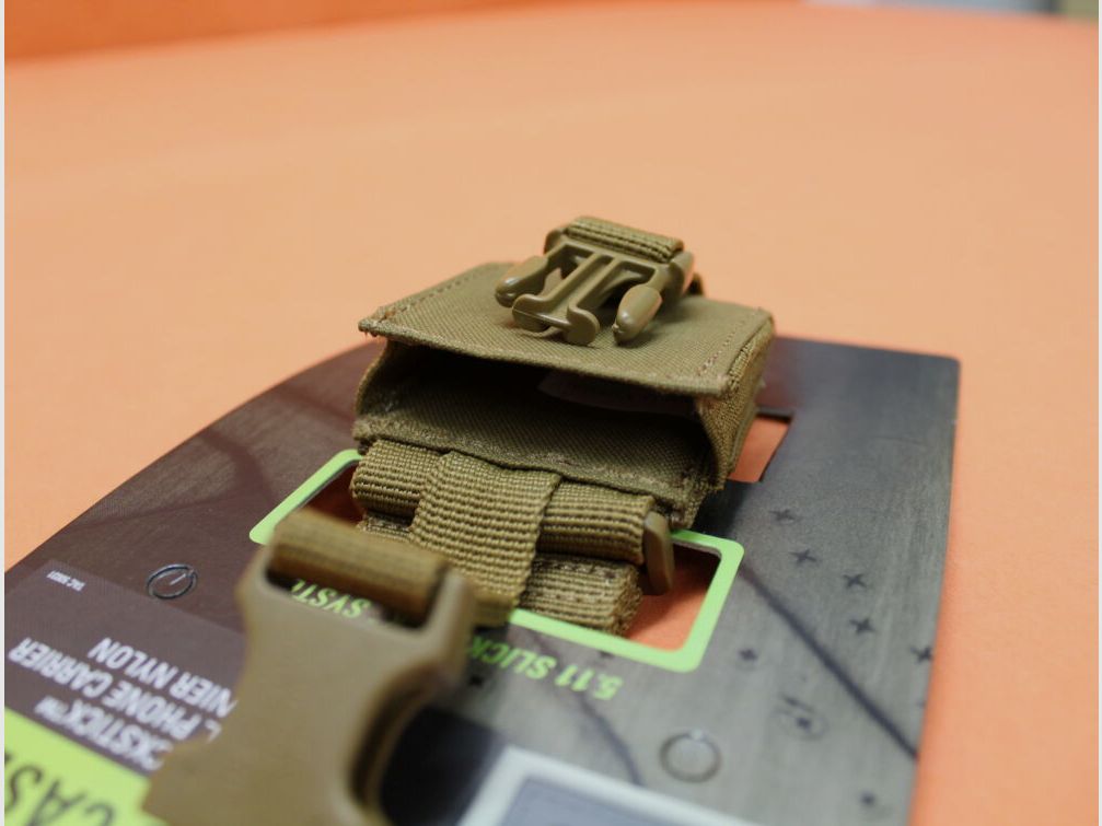 5.11 5.11 C3 Case (56028)131 Flat Dark Earth Bag Small Phone/PDA