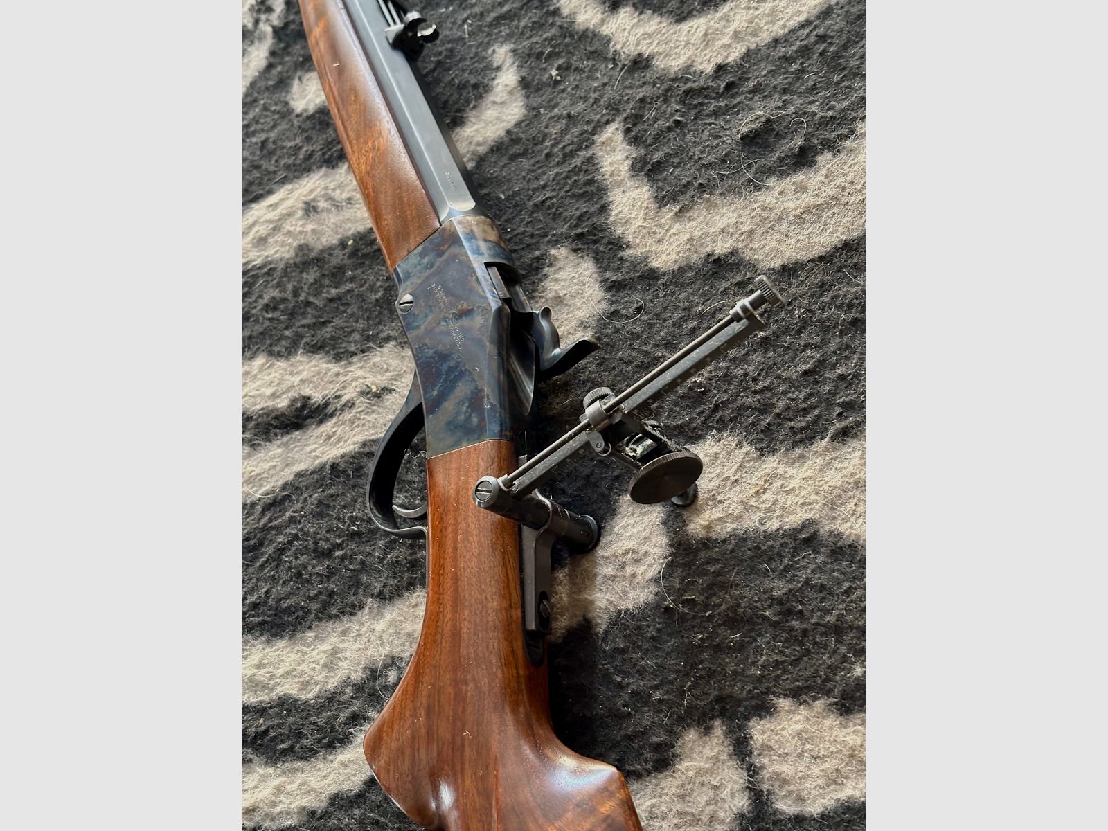 Blockbüchse SHARPS 1875 Kaliber 45/70 Gov. van C.Sharps Montana gloednieuw