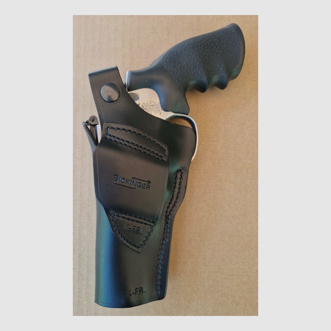 Smith & Wesson Mod. 686-3 with holster