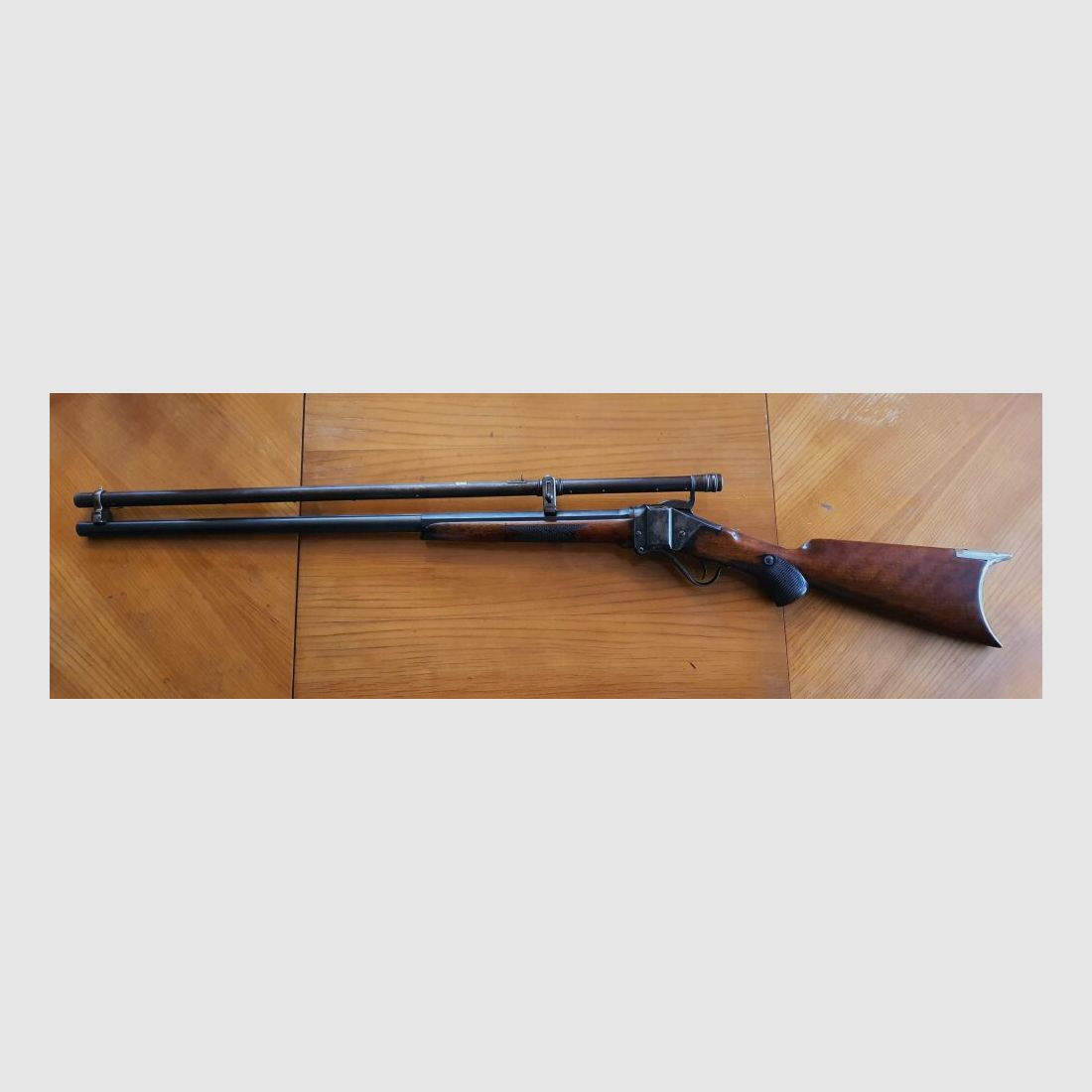 Fusil à répétition Sharps 1874 de milieu de gamme