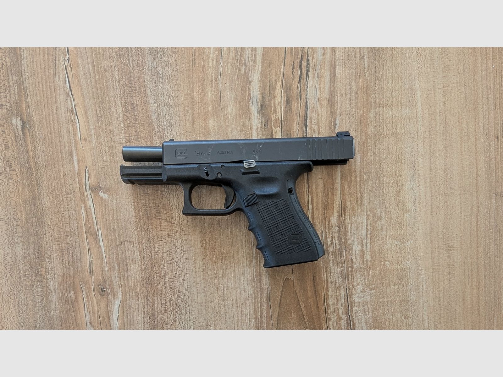 Glock 19 Gen 4 – calibro 9mm 