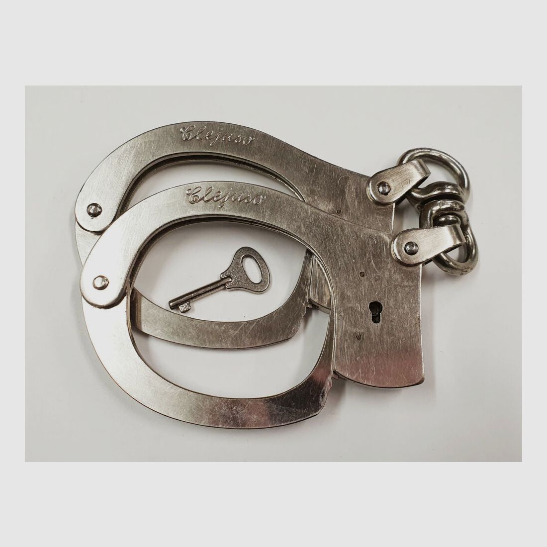 CLEJUSO Clemen & Jung e.K. Handfessel CLEJUSO No. 12 D , steel nickel plated Handschelle, Made in Germany, gebraucht