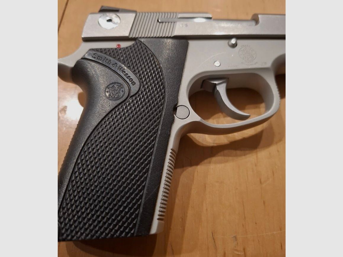 Smith & Wesson Modell 3913