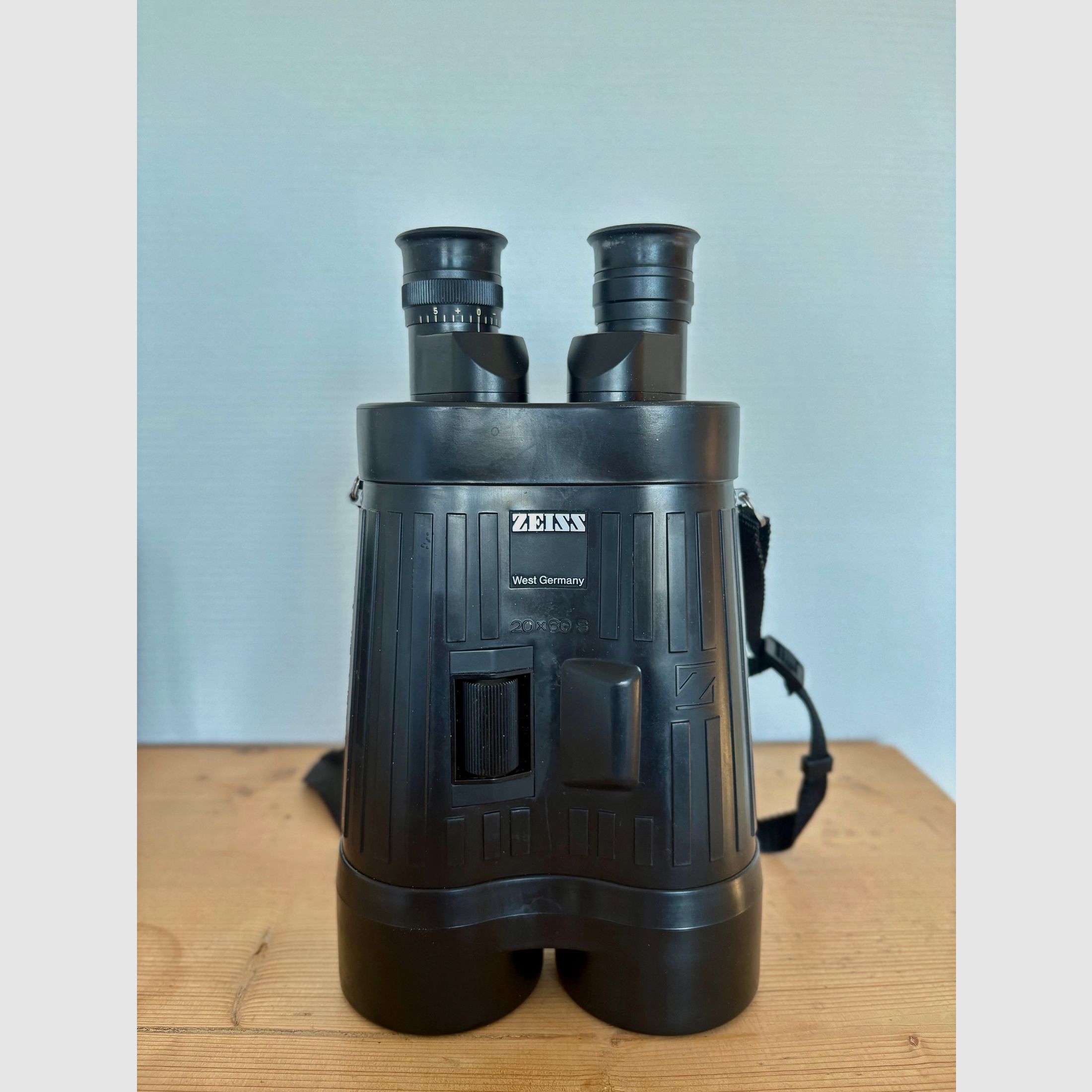 Zeiss Verrekijker 20x60 S incl. Koffer