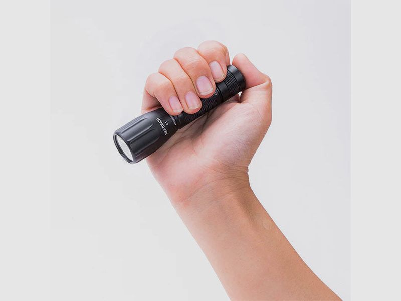LED flashlight C1, 140 lumens (including battery), image 2 of 4