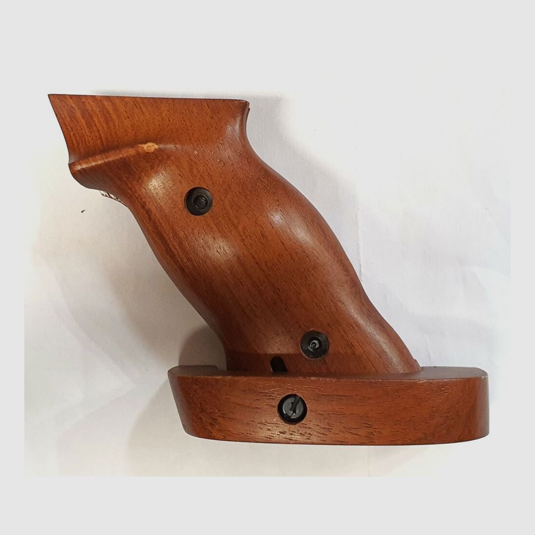 Cubierta de agarre desconocida para pistola, fabricante desconocido y modelo asociado, madera, izquierda, imagen 1 de 2