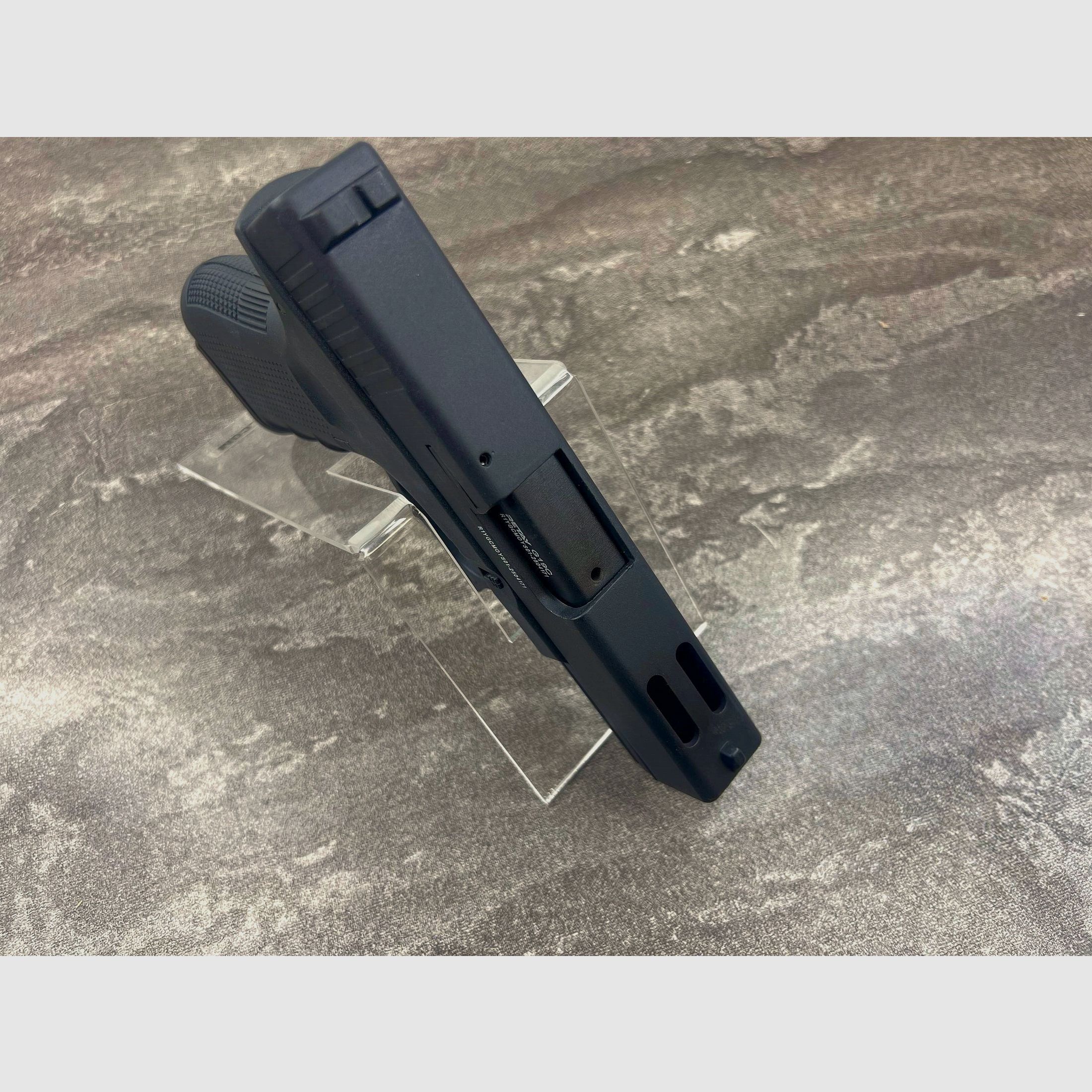 RETAY G19C Top Fire 9mm P.A.K. Schreckschusspistole Glock 19C Nachbau