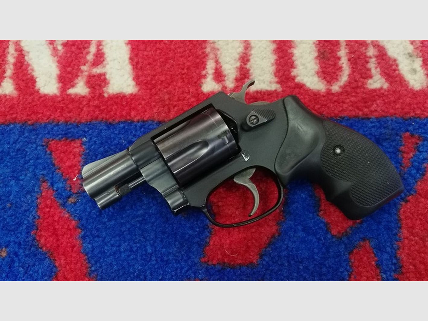 S& W 37 Airweight kal. 38 Special, zdjęcie 1 z 2