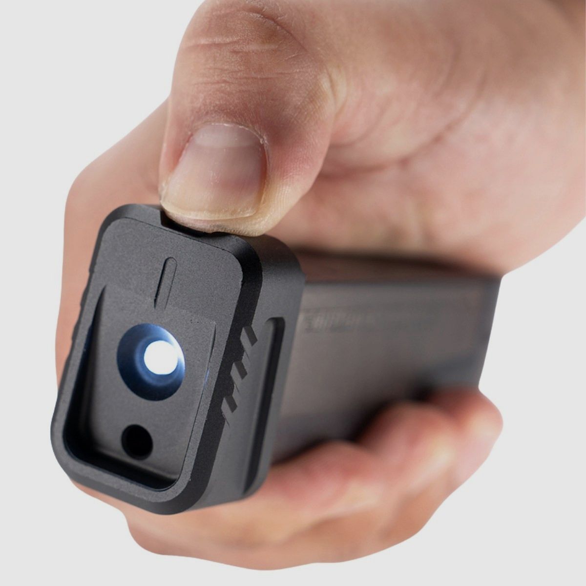 Strike Industries – EMP LED-Magazinboden für Glock mit Taschenlampe – Schwarz – SI-EMP-LED-BK, Bild 9 von 11