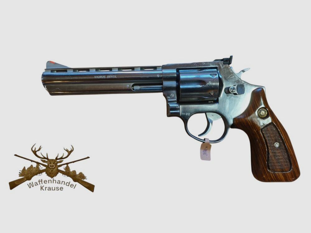 Taurus 689
