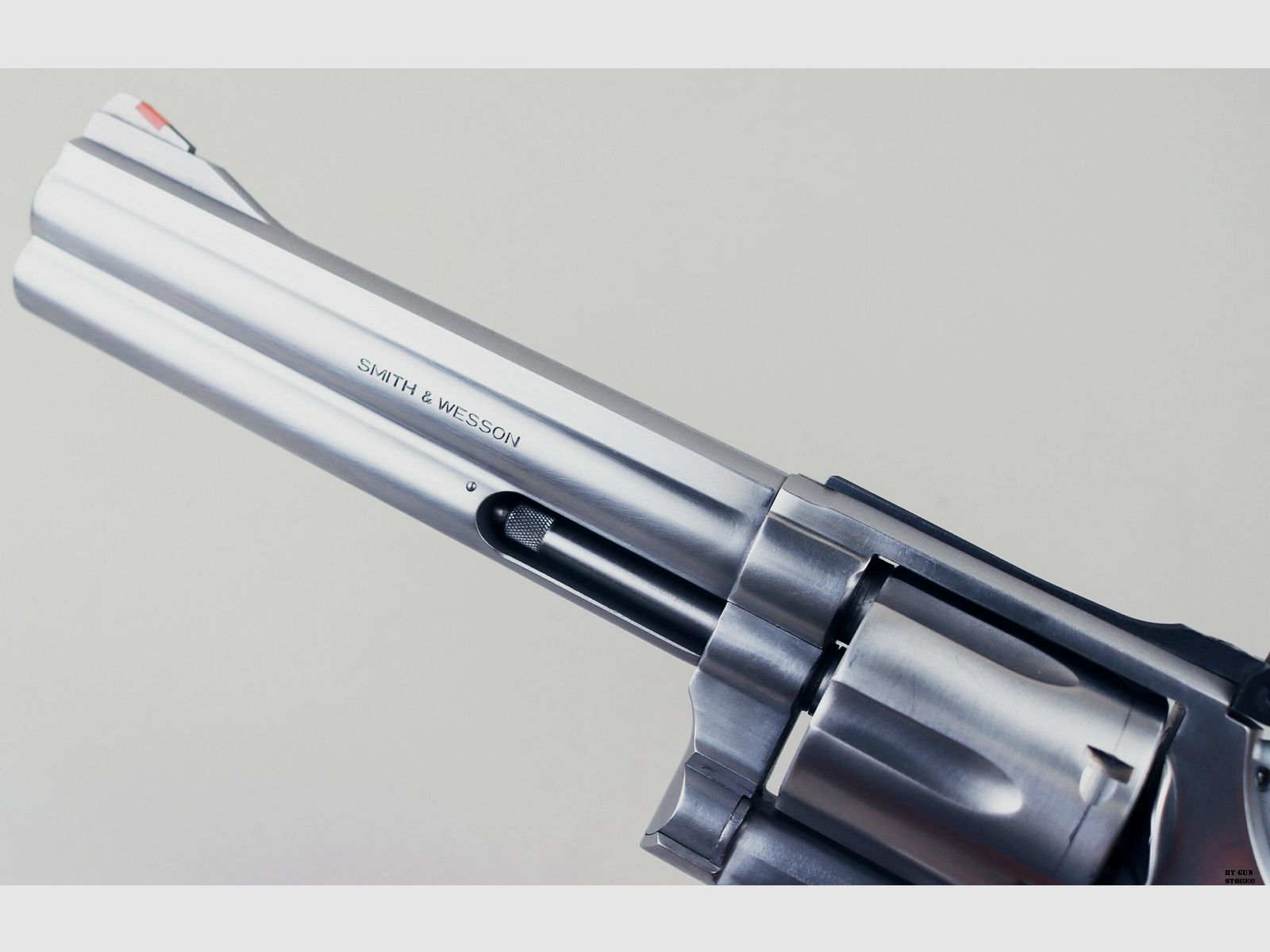 Revolver Smith & Wesson mod. 686 NO DASH cal. 357 mag serial no. AEY9495, image 6 of 10