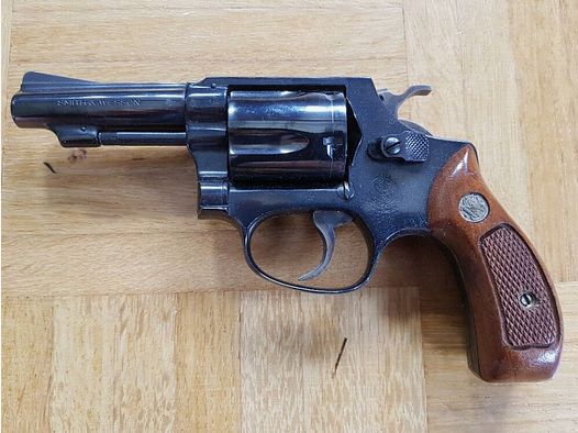 Smith & Wesson 36