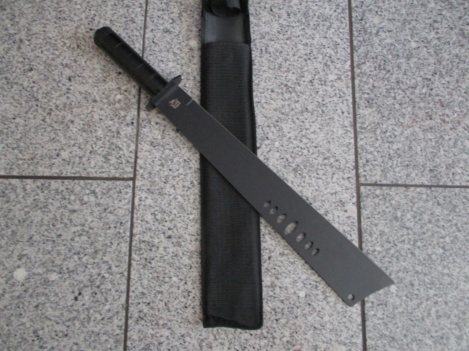  MP 9 Black Panther Machete mit Kompass NEU