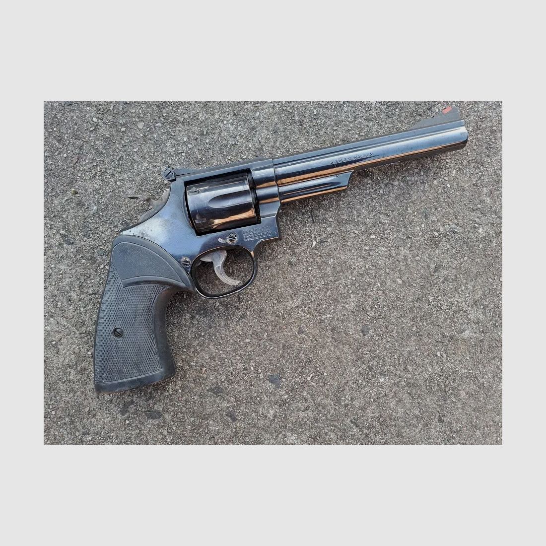 S&W Model 19 Combat Magnum EU-Deko – .357, 6 pouces