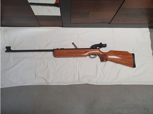 Haenel 3.112 Q1. Arma e diottro numero uguale VB