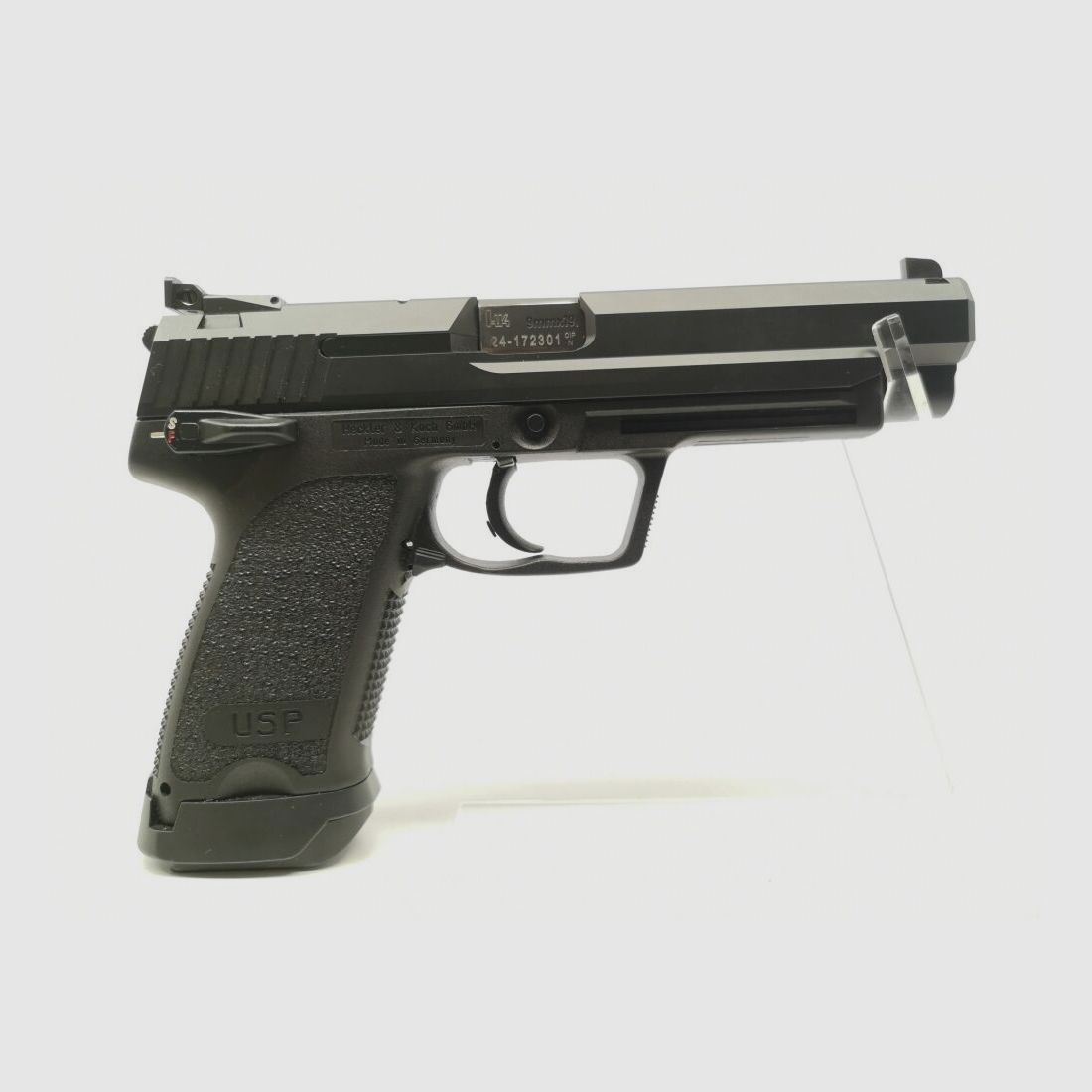 Heckler & Koch USP Expert