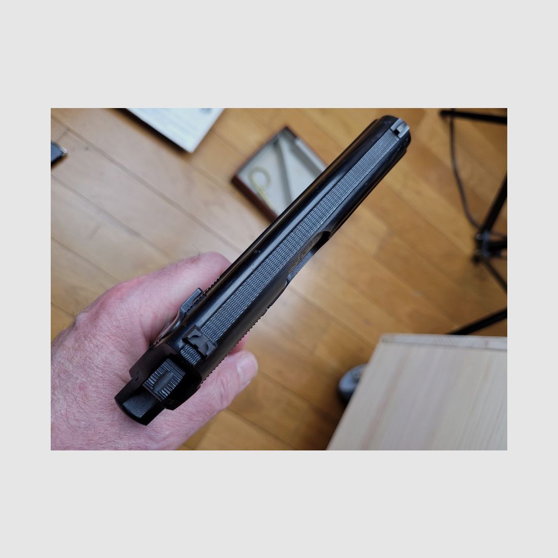 Très beau Pistolet Walther PP de très belle fabrication française Manurhin – cal. 7,65mm – 2 chargeurs – boite d&rsquo;origine avec sa notice! Arme de 1er choix – TBE+, image 12 sur 14