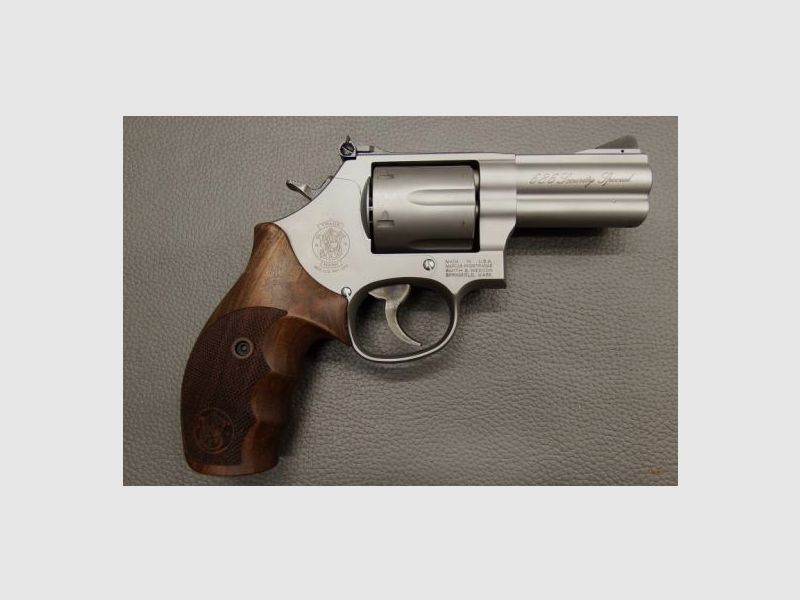 Smith & Wesson 686 Security Special 3" Kaliber .357 Magnum Revolver, afbeelding 2 van 2