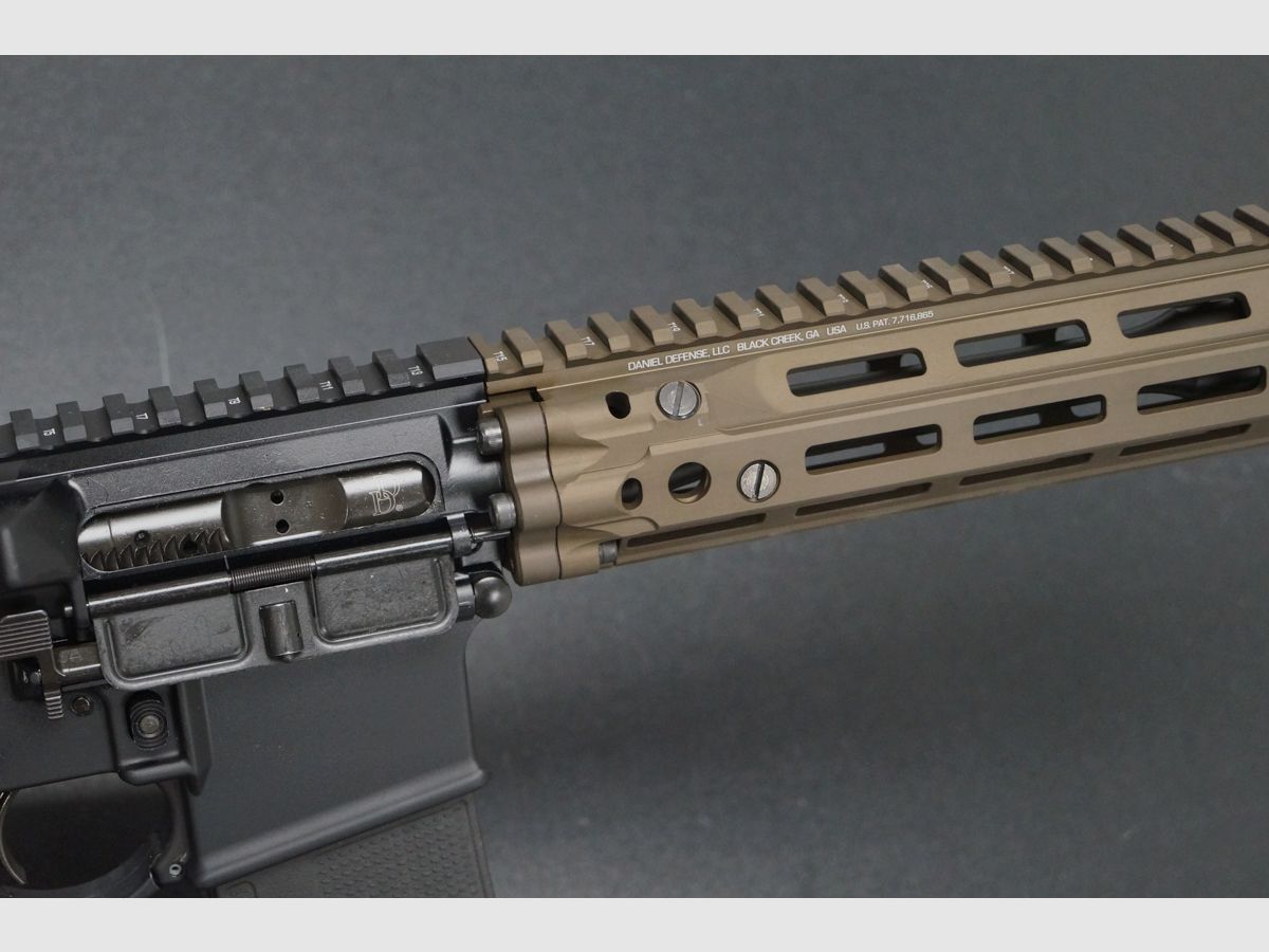 Daniel Defense DD4 RIII S 11.5″ FDE, Bild 3 von 7