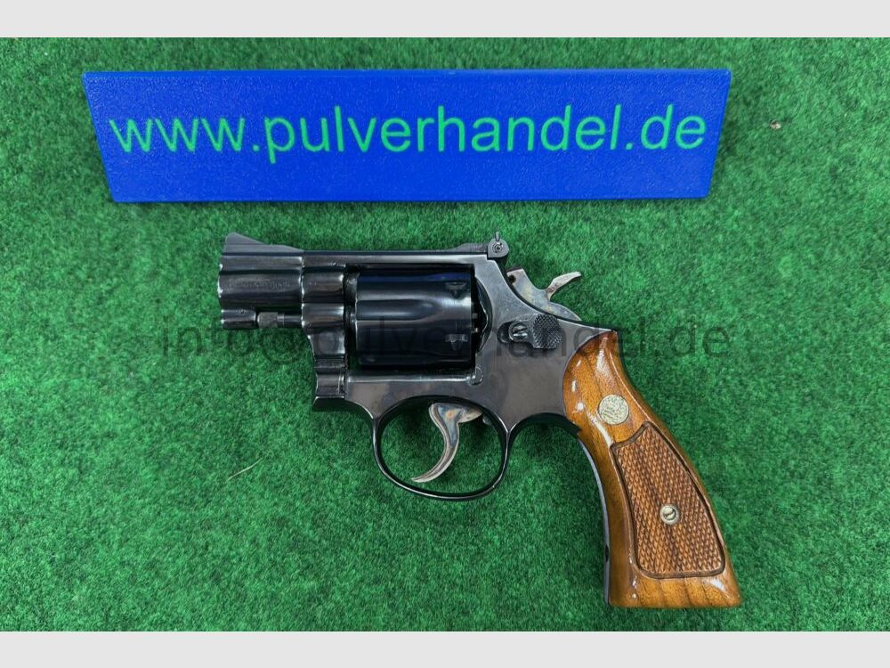 Smith & Wesson 15-3 jak nowy, 6 strzałów, uchwyty z prawdziwego drewna