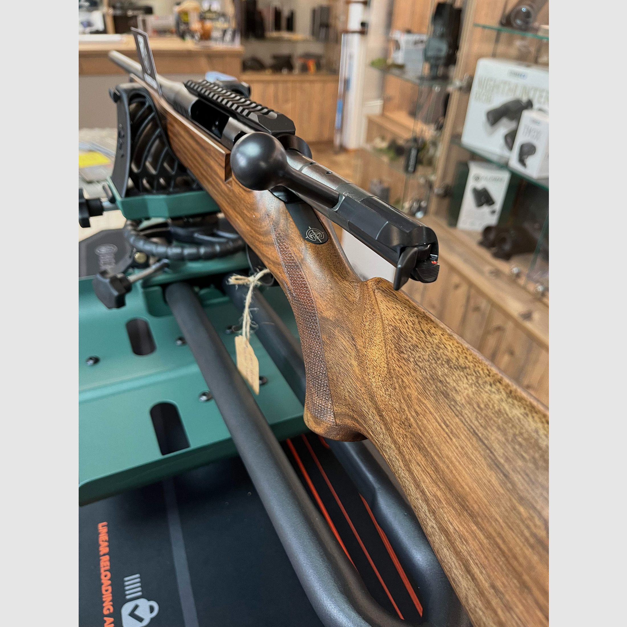 RÖWA Rössler Repetierbüchse Signature .308 Win. mit Luxus Holzschaft M15x1 Linksausführung