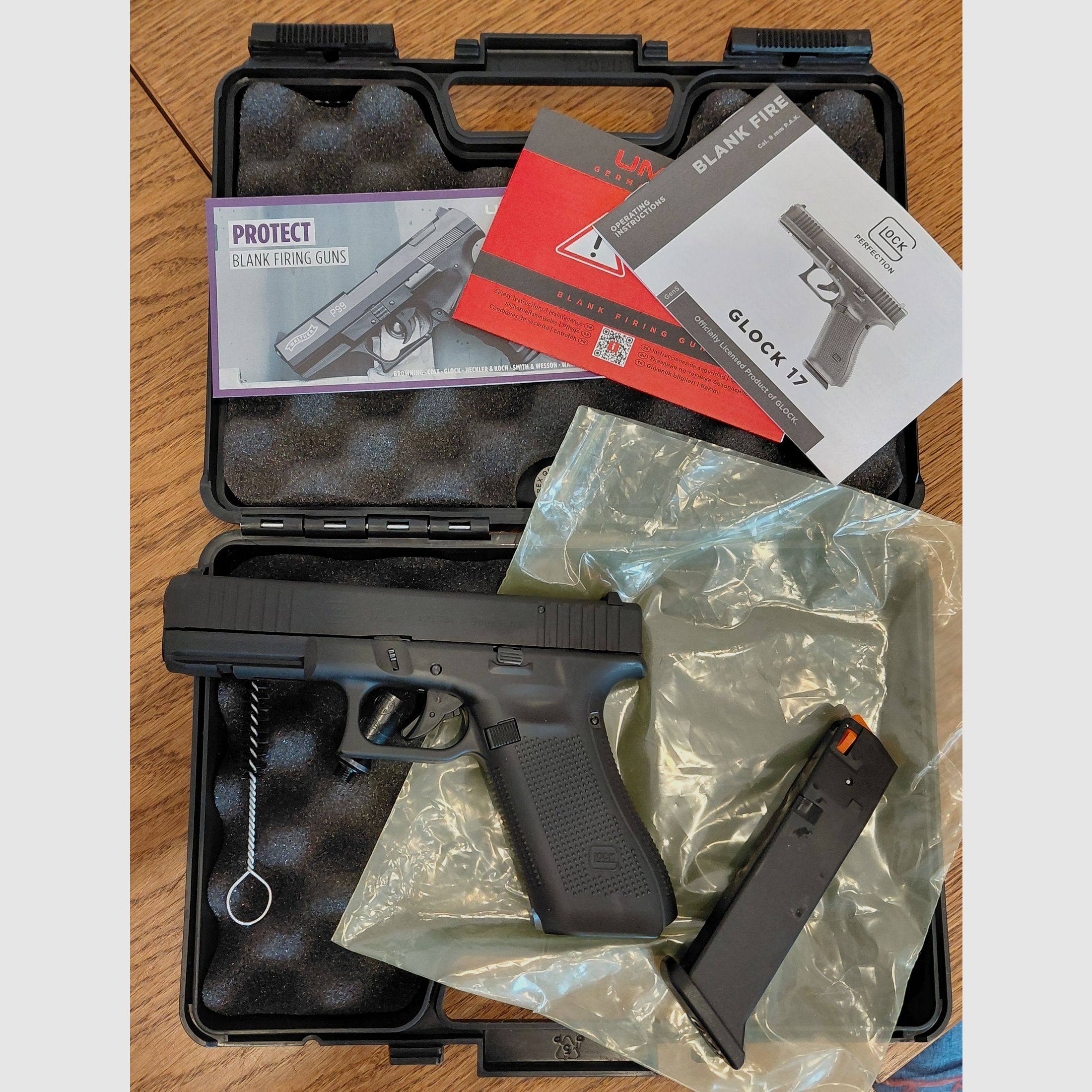 Glock 17 gen5 BLK 9mm PAK