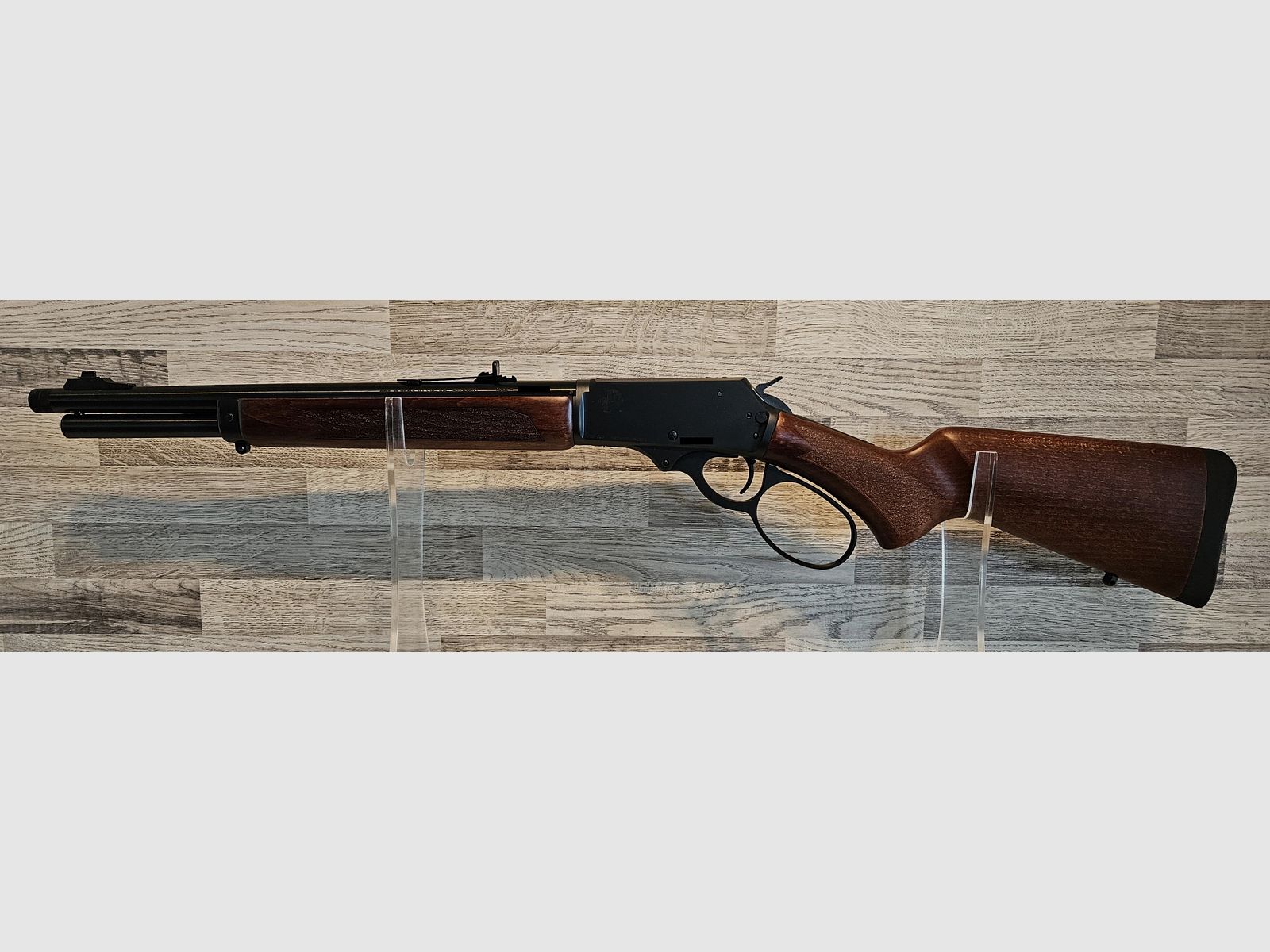 Neuware vom Fachhandel - Unterhebelrepetierbüchse UHR Rossi R95 Trapper .45-70Gov.