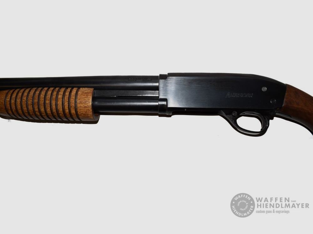 Vorderschaftrepetierer Armscor  Model 30