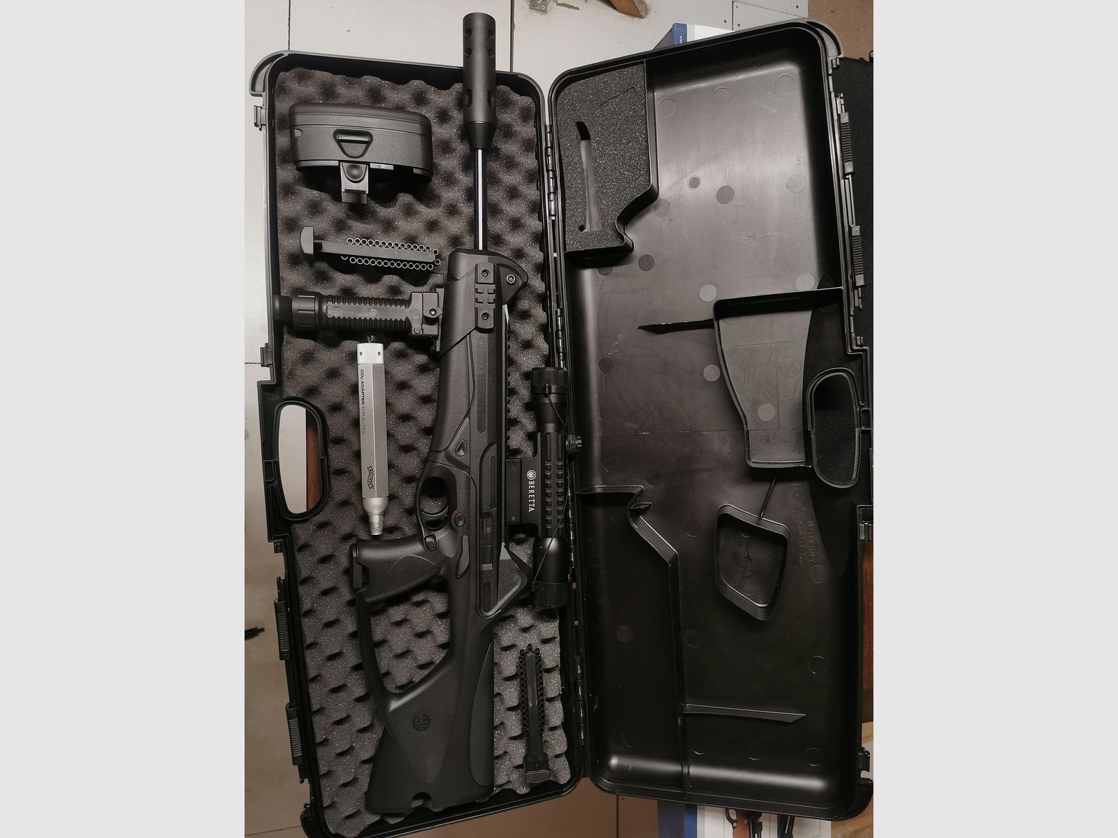 Beretta C X 4 Storm XT mit vielen Extras wie Neu