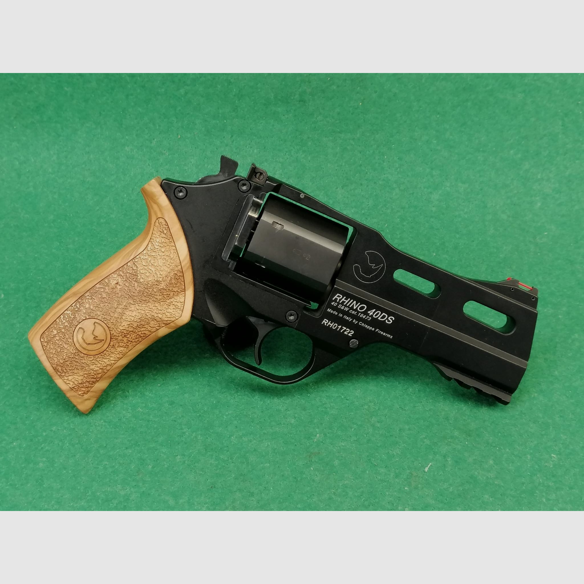 Chiappa Rhino DS40 .40S&W