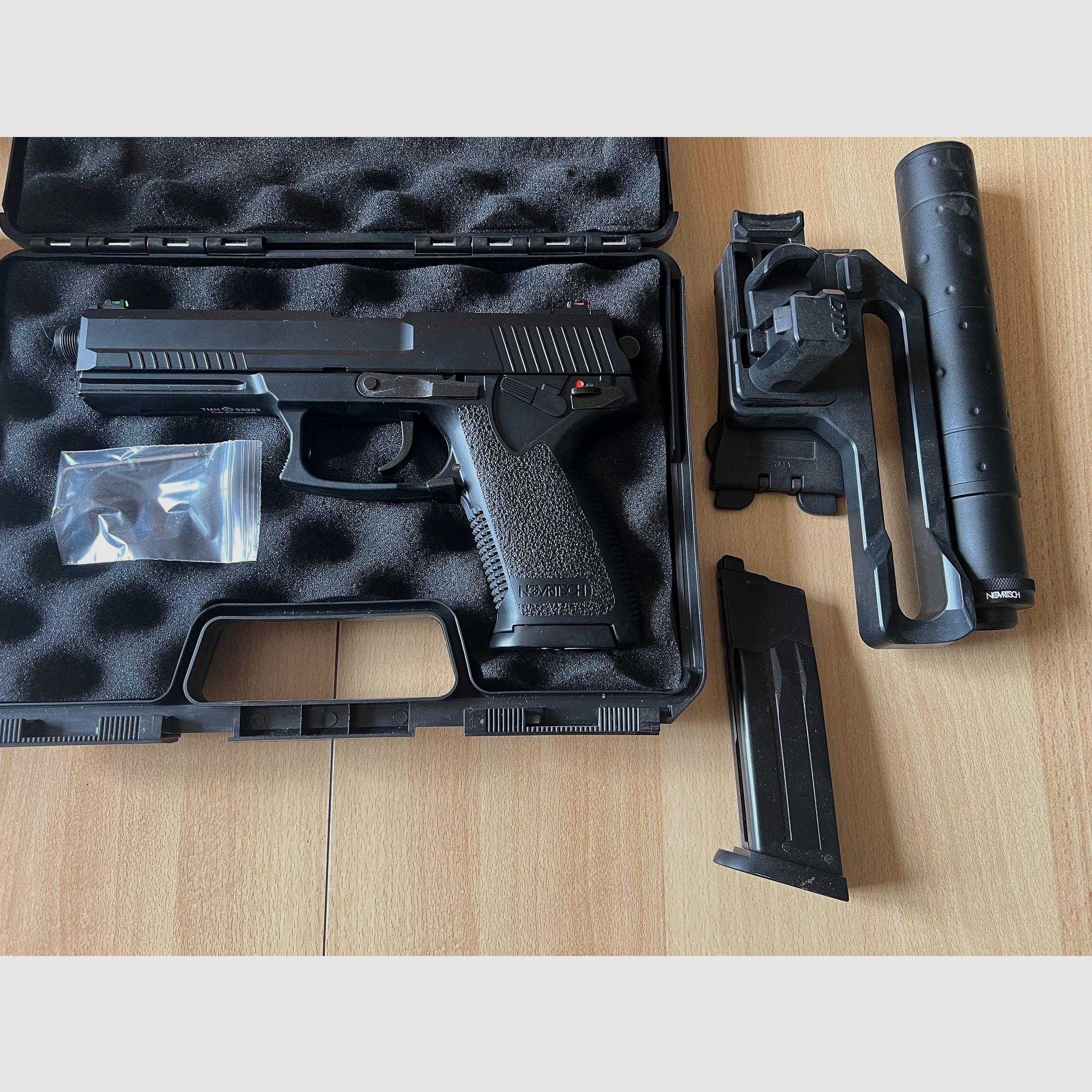 Komplettes airsoft set  novritch ( SSR 15 /SSG 10 / SSX 23)