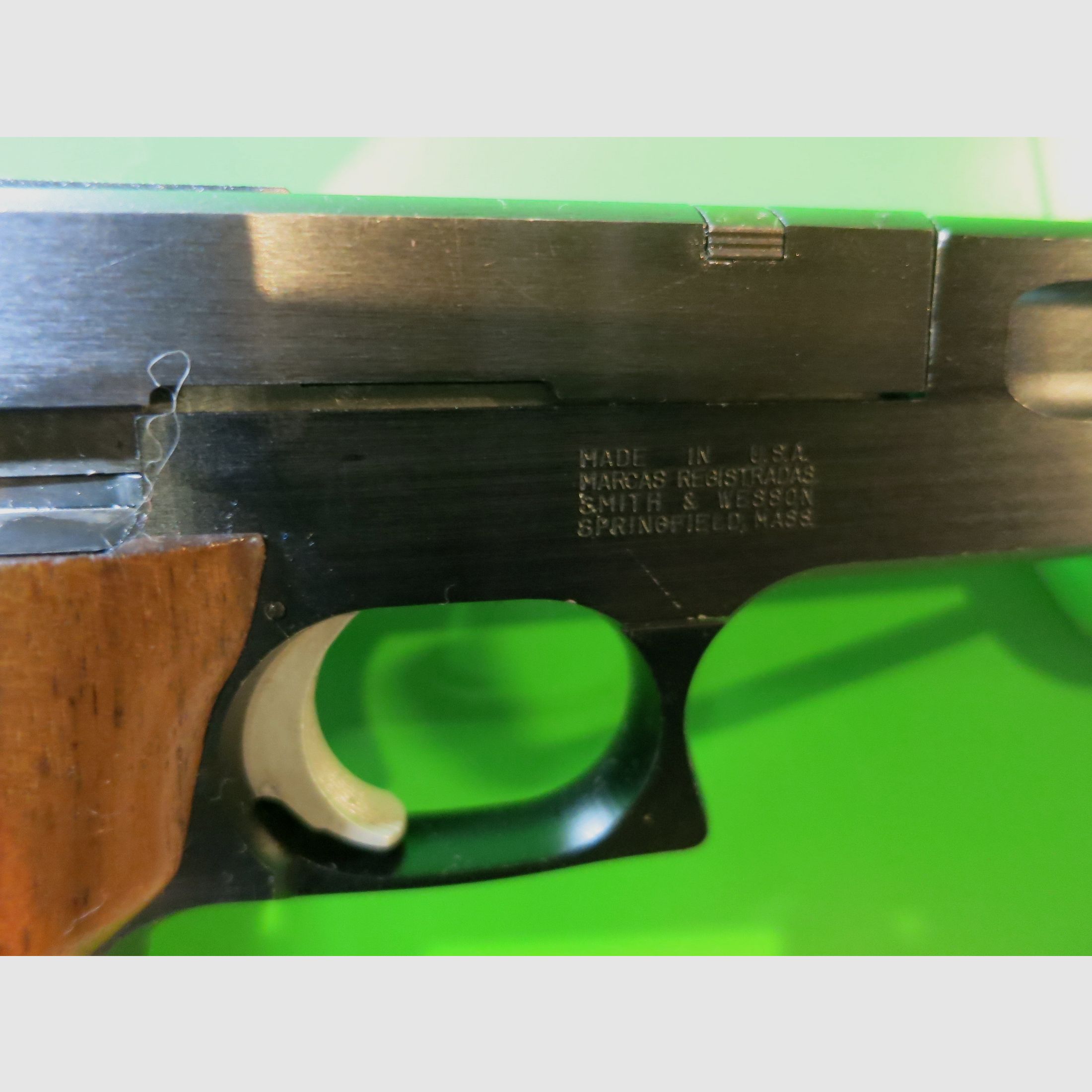 Sport pistol Smith & Wesson model 422 .22lr, low-mounted barrel #70-