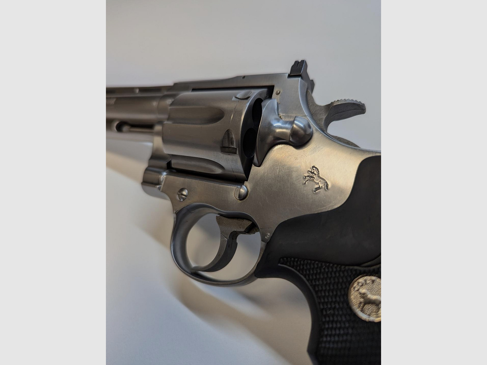 6"  Revolver Colt Anaconda  in  .45 Long Colt 