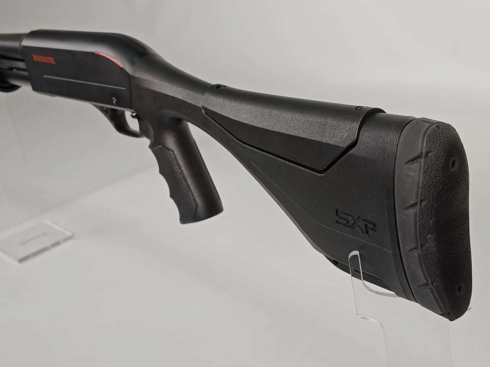 Winchester SXP 12/76 – als nieuw voorhand herhalingsgeweer