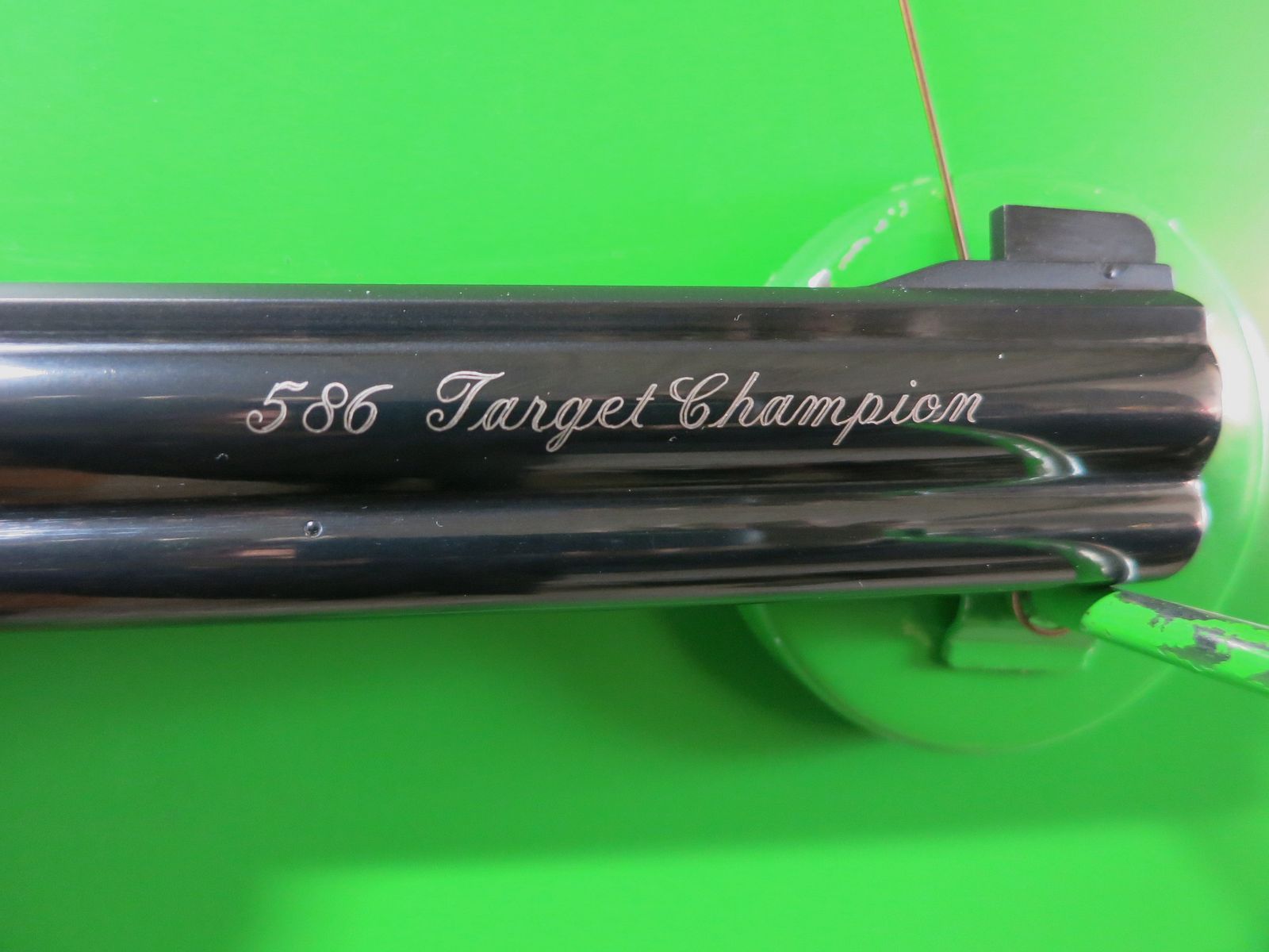 Revolver SMITH & WESSON Model 586-5, Target Champion 6", Cal. 38/357 Mag, Royal Blue #33-