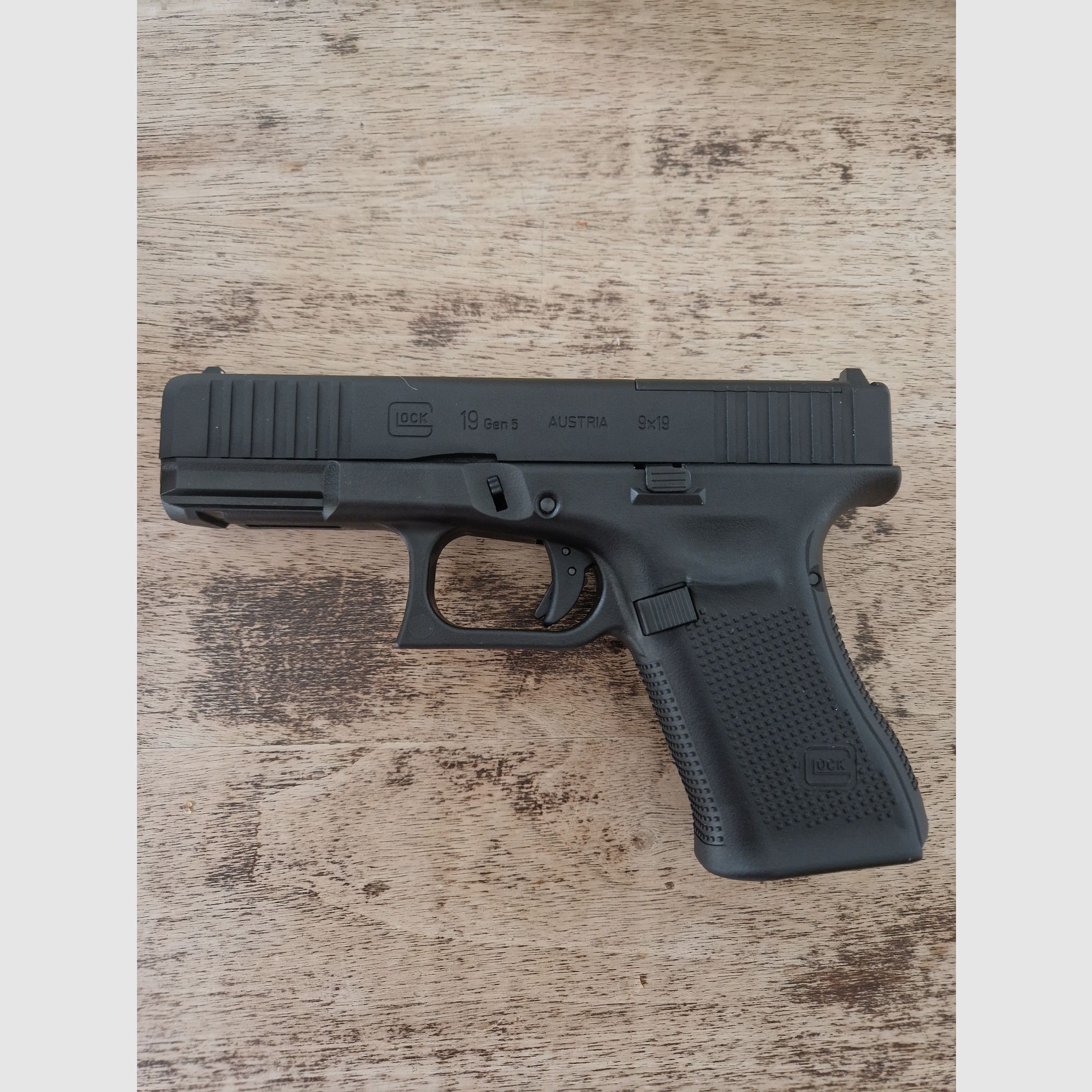 Umarex Glock 19/  5. Generation 
