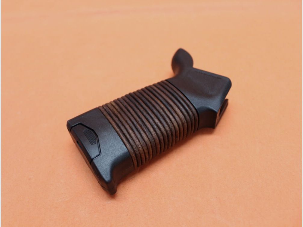 HERA AR-15: Pistol Grip HERA H15GL Leather Brown (11.08.05) Polymer/Leder