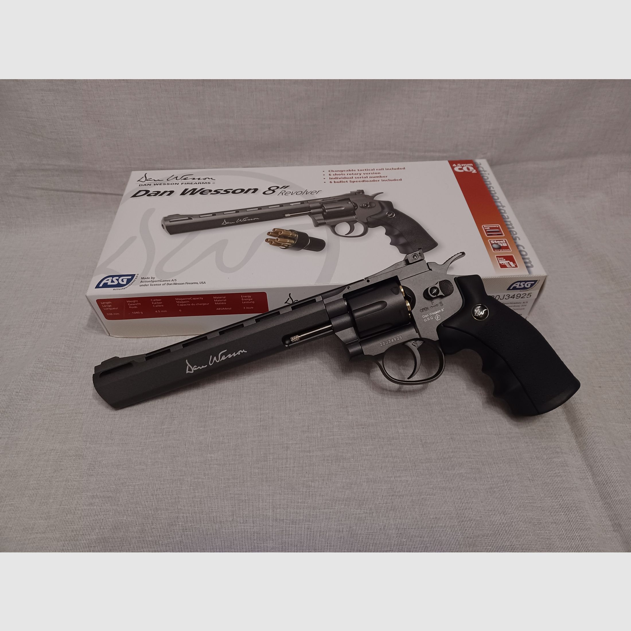 Dan Wesson 8" anthrazit / 4,5 mm BB / CO2 / Revolver / OVP (116)