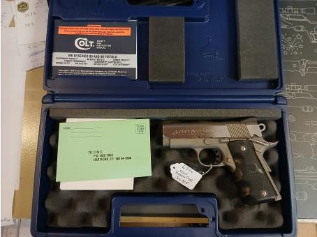 Colt Defender, Kal. .45 ACP