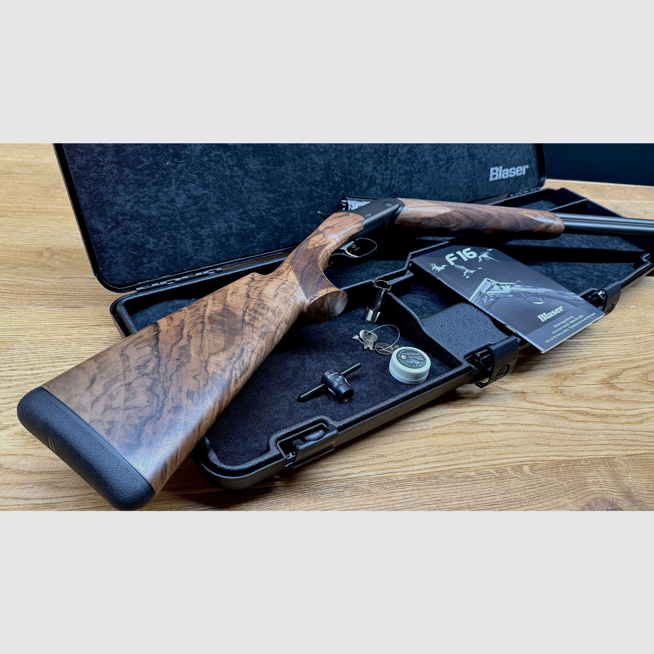 Bockdoppelflinte Blaser F16 Game / HK 7 / mattes Finish / 12/76 / Logo silber / Basküle stahlgrau / LL 71 cm