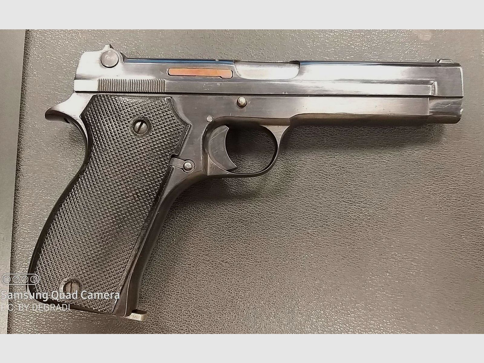 Pistolet S.A.C.M. 1935A KALIBER 7,65 L, zdjęcie 4 z 4