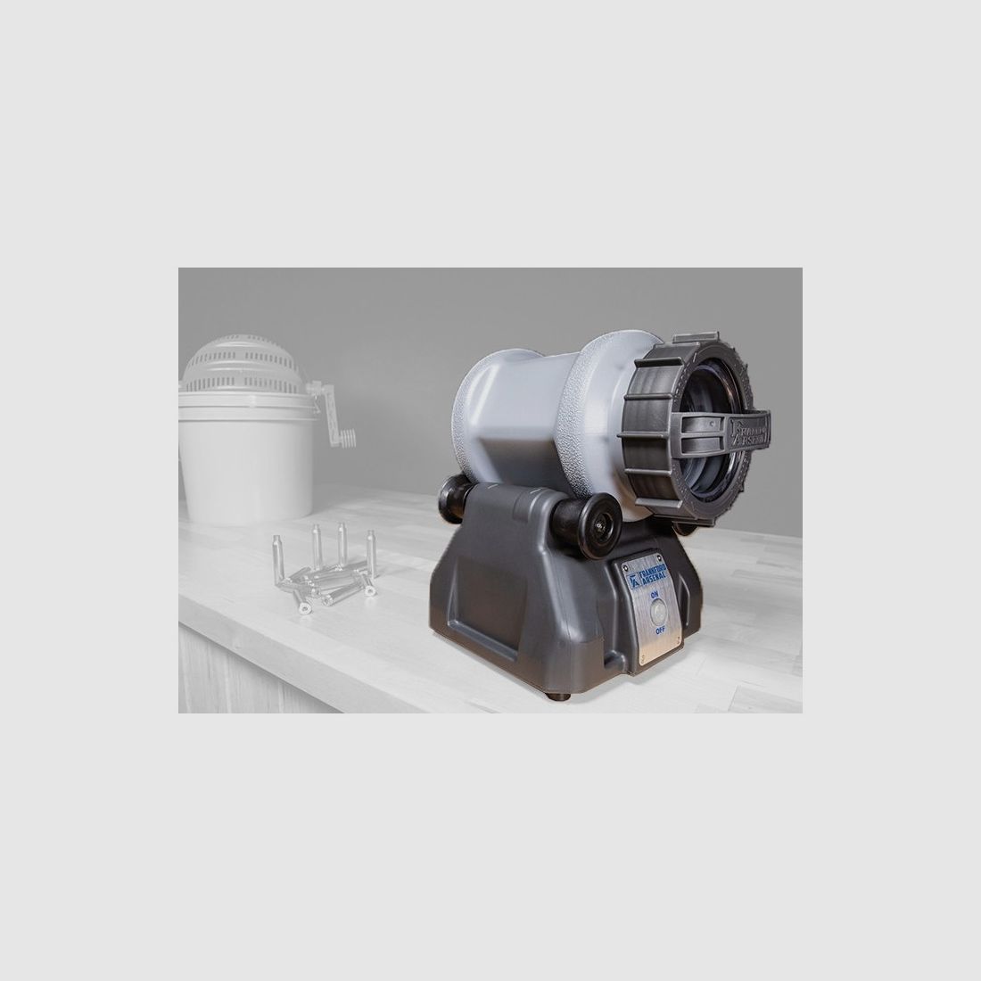 Frankford Arsenal Rotary Tumbler Lite 230V - Pulitore Compatto per Bossoli per Ricarica, immagine 5 di 6