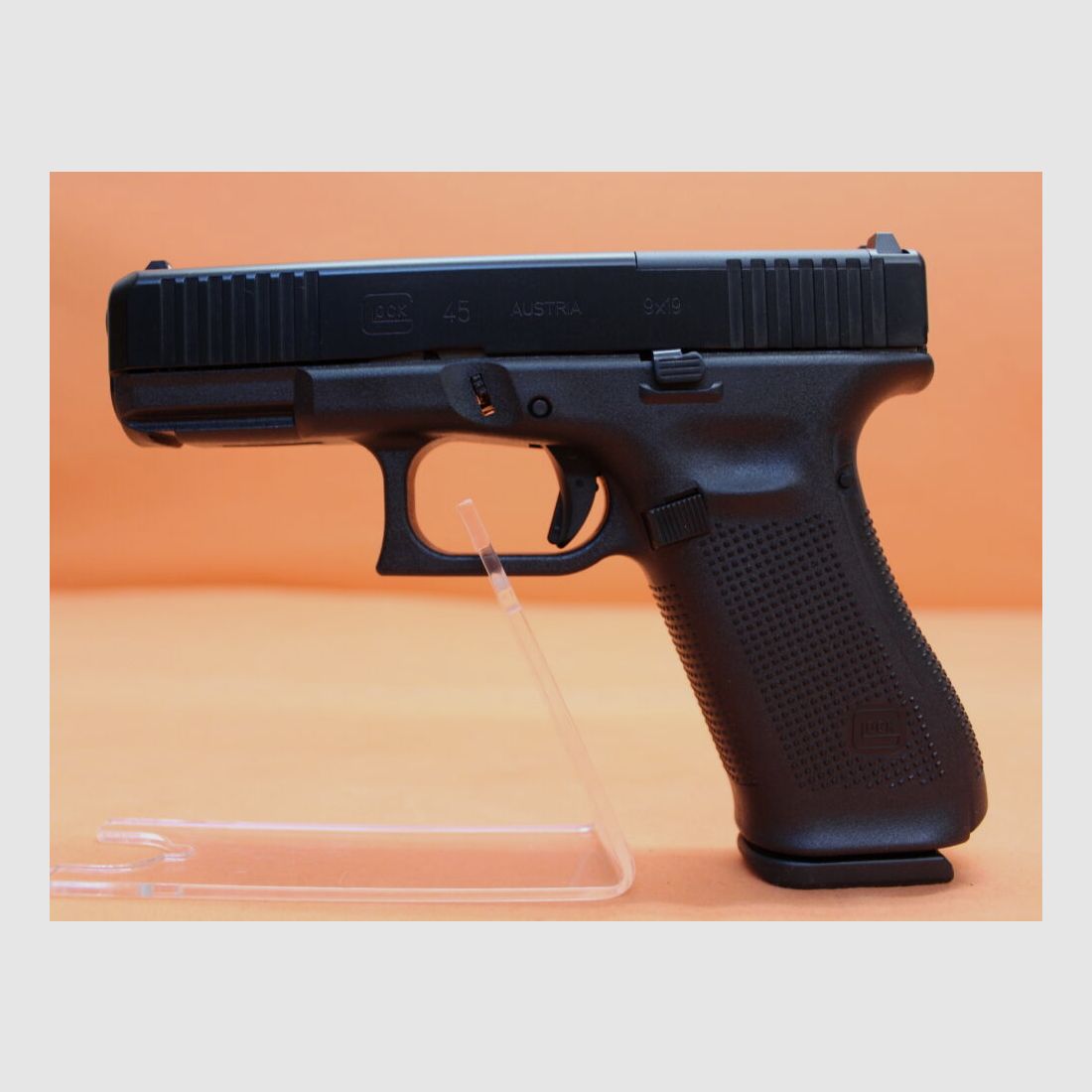 Glock Ha.Pistole 9mmLuger Glock45 Gen5 (MOS) 102mm Lauf Modular Optic System f. Red Dot Sight (9mmPara), Bild 1 von 5