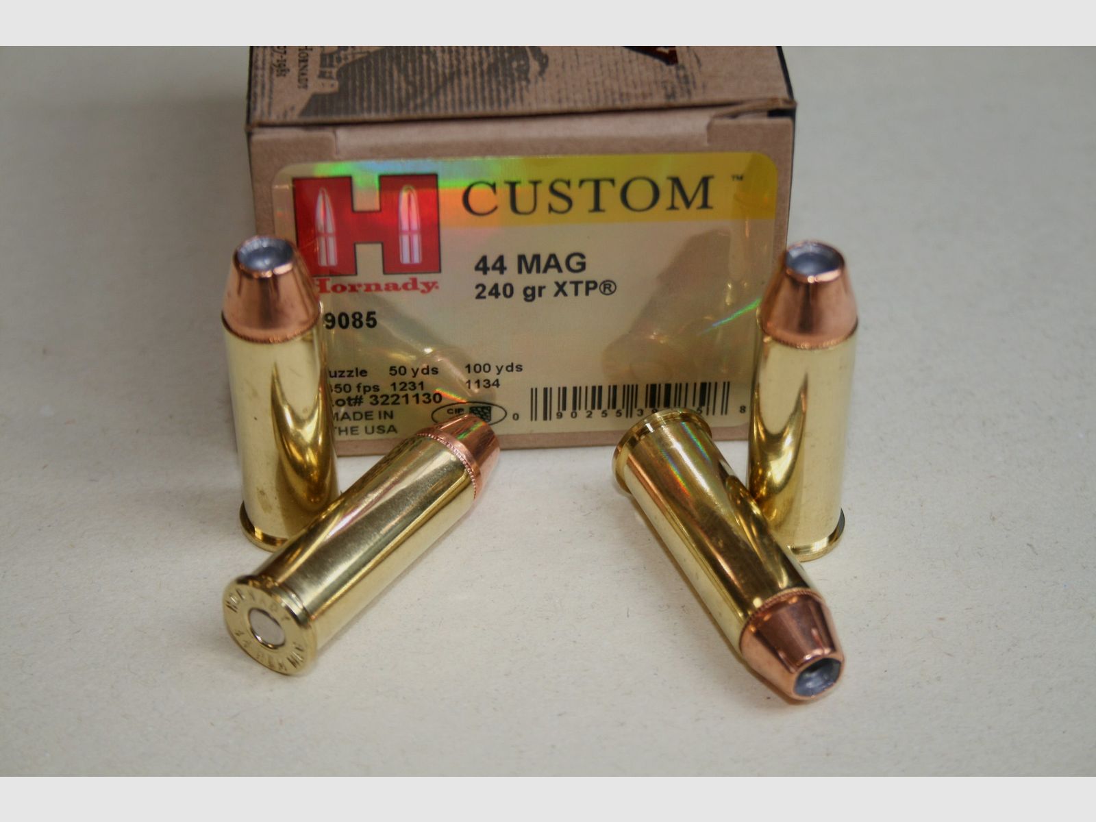 Hornady 44 mag Custom 240 grs XTP, image 1 of 2